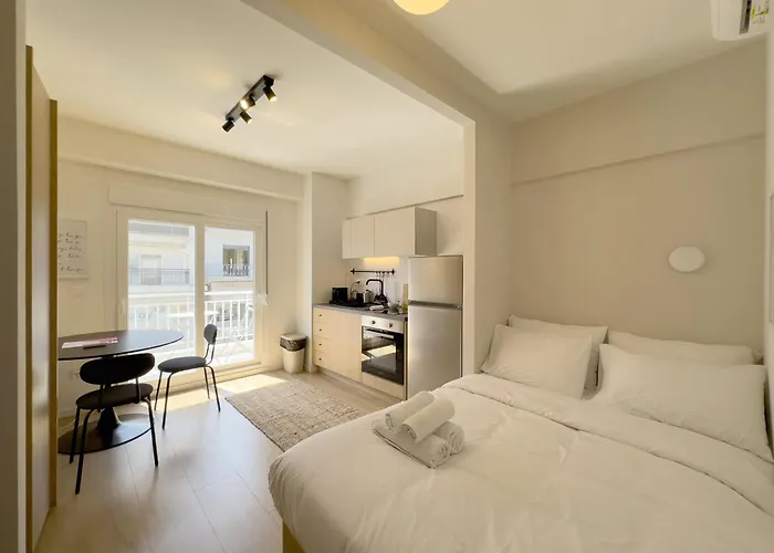 Amber Studios & Suites